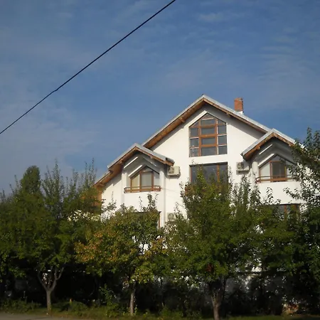 Casa de hóspedes La Noblesse 3*